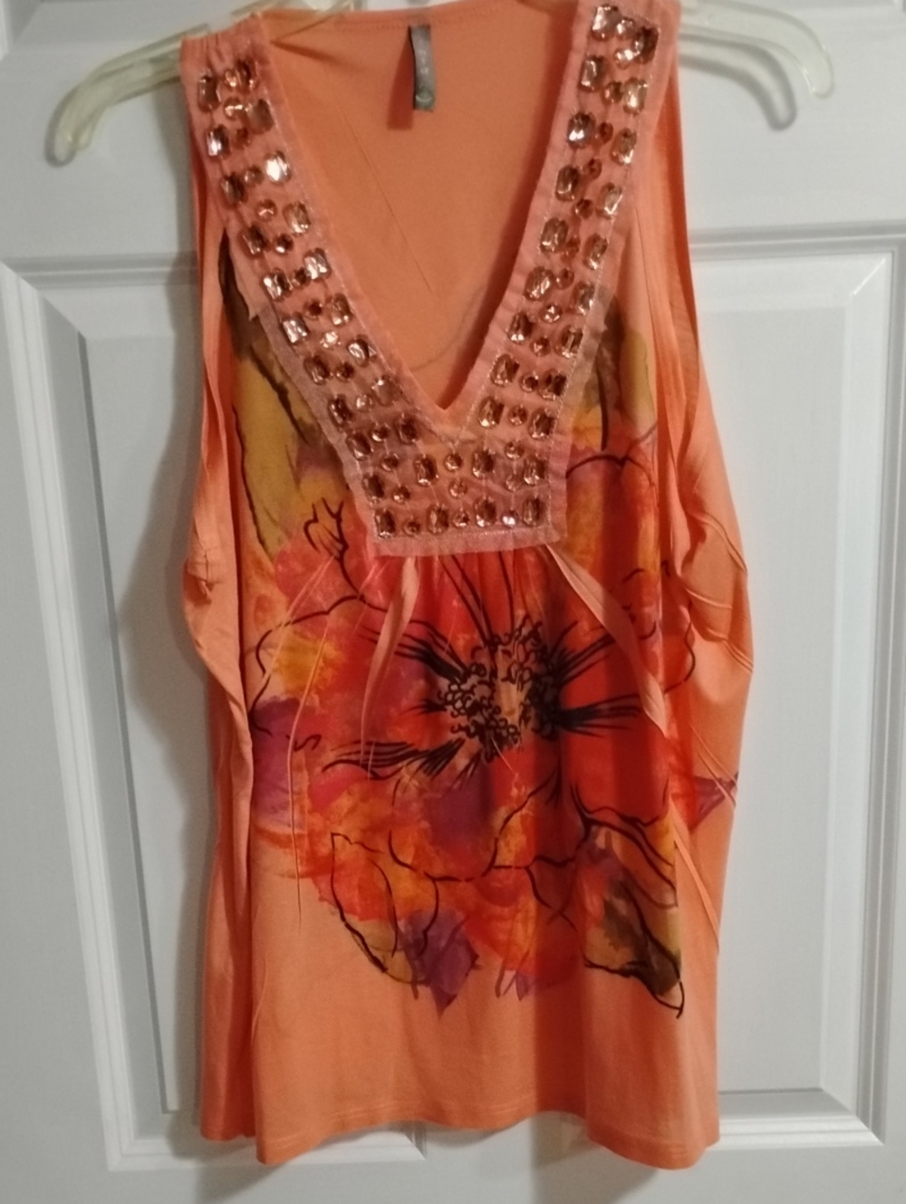 Vintage Peach Sequin-Embellished Floral V-Neck Tank